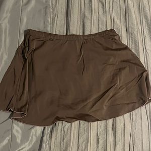 Brown mini skirt